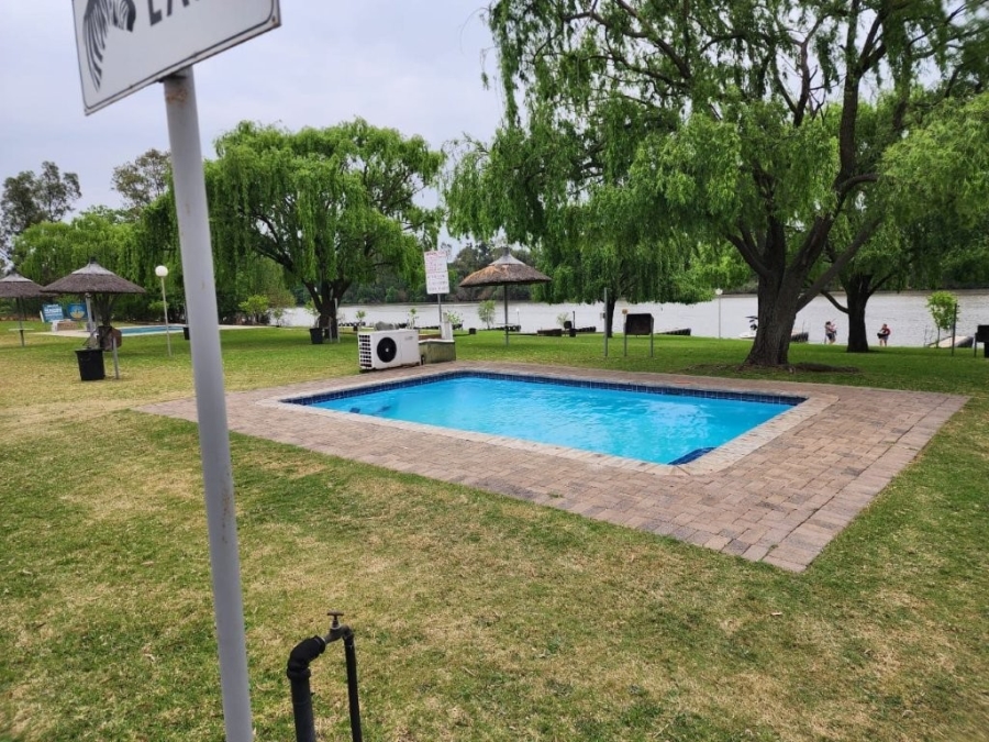3 Bedroom Property for Sale in Louterwater Free State